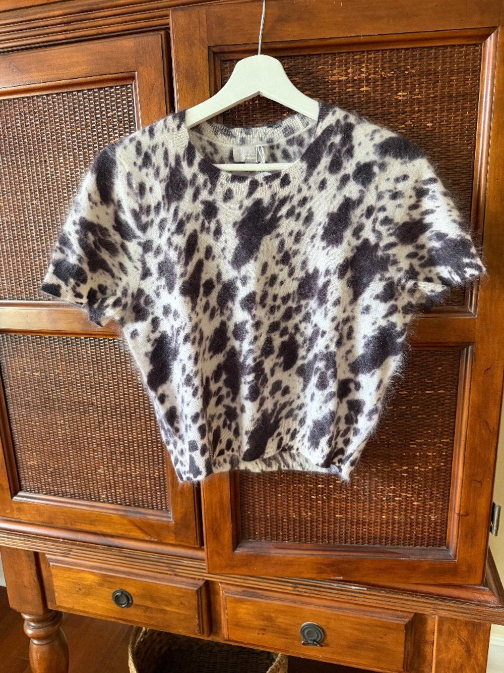 J. Crew Cropped Cashmere Sweater - New with tags, small